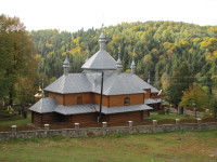 Не залишайте, любі подорожуни, духовне надбання без уваги! “Дерев’яні Церкви Західної України”