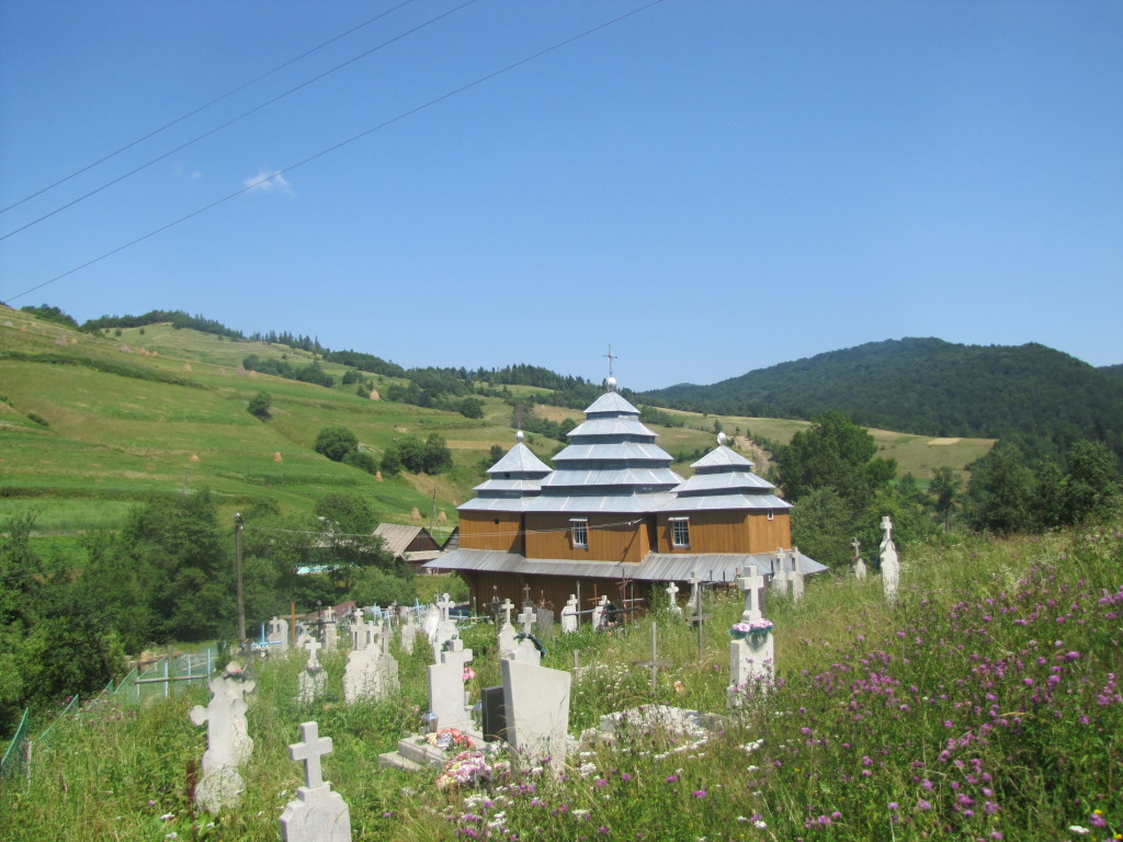 Церква в селі Зубриця Турківського р-ну